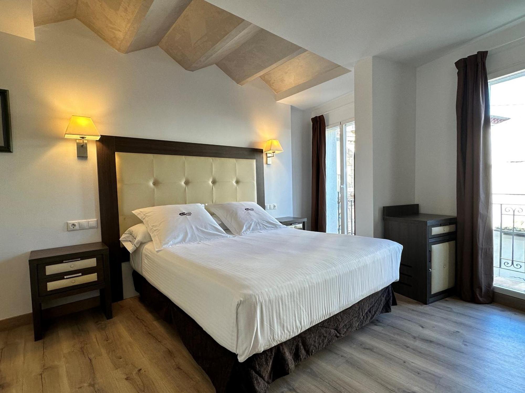 Antidoto Rooms Zocodover Check-In On Line Toledo Buitenkant foto