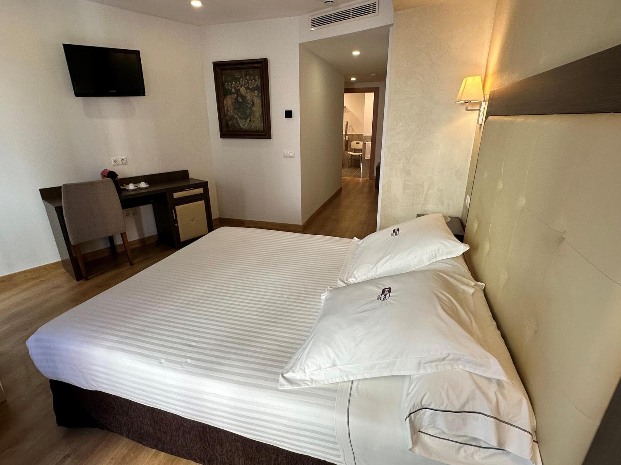 Antidoto Rooms Zocodover Check-In On Line Toledo Buitenkant foto