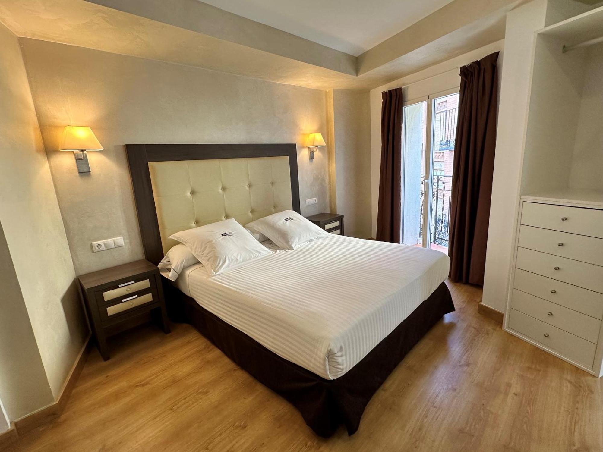 Antidoto Rooms Zocodover Check-In On Line Toledo Buitenkant foto
