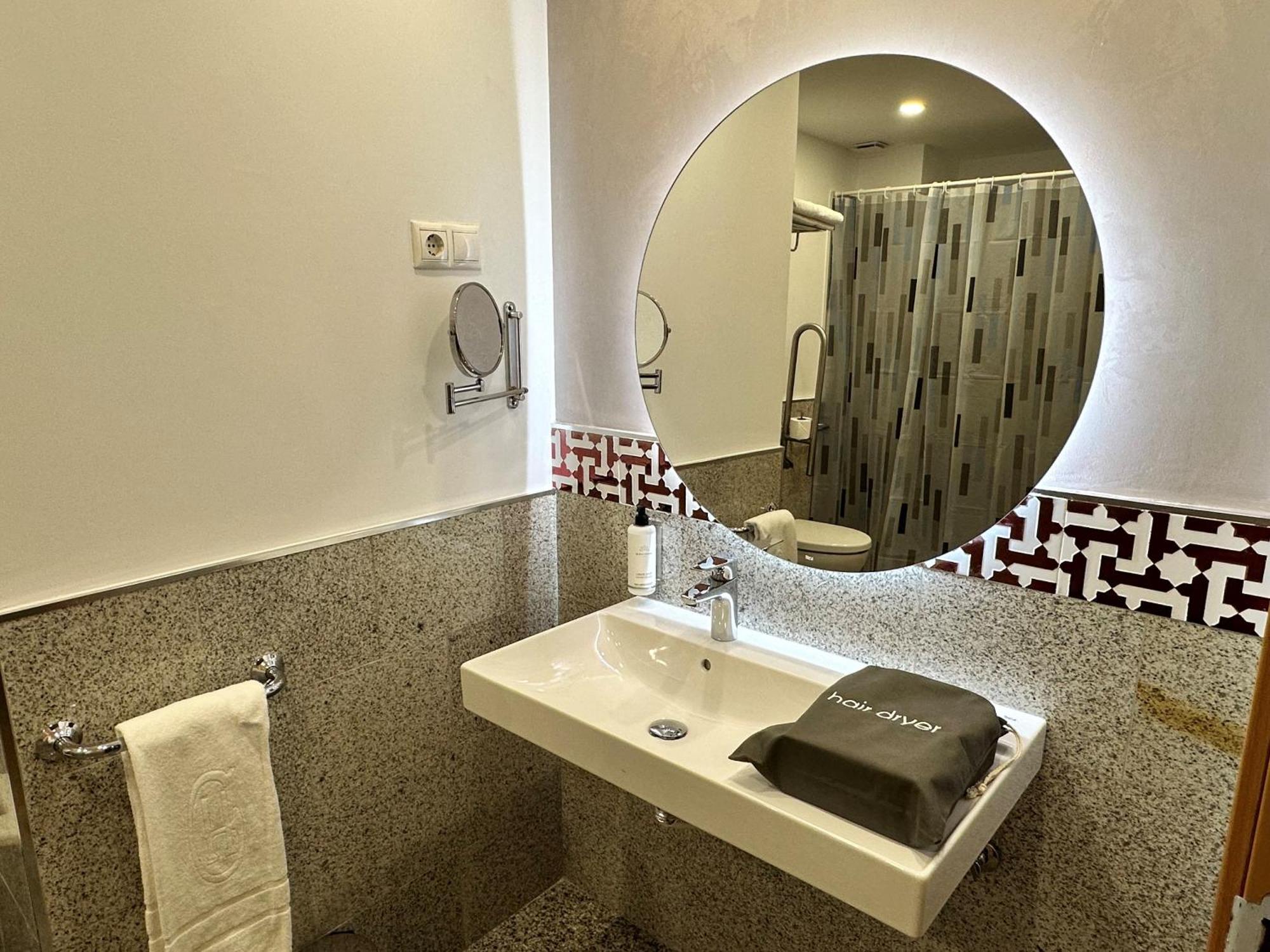 Antidoto Rooms Zocodover Check-In On Line Toledo Buitenkant foto